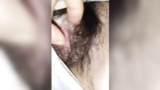 Nữa đêm vào phòng vạch lồn quay lén chị dâu rừng rậm đg ngủ say