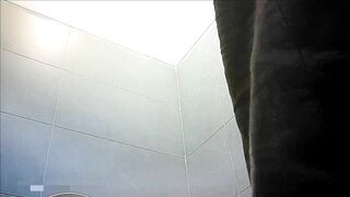 Quay lén WC nữ 41