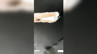 Quay lén bé sinh viên chung trọ cực xinh đi tắm