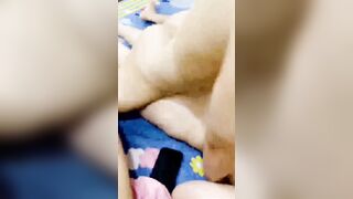 Cho bạn thân địt con vợ dâm dãng thích some