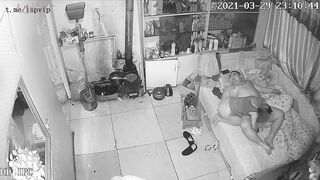 Hack cam gia đình quay lén nữa đêm đg ngủ vợ dâm nứng lồn đòi bú cu bắt ck dậy địt p3
