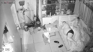 Hack cam gia đình vợ trẻ dâm đãng khỏa thân cùng ô chồng già bụng bự yếu sinh lí p6