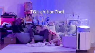 Bú cu cùng em teen cosplay cực xinh dâm đãng p1