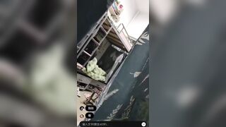 Nhỏ b cùng phòng khốn nạn call video quay lại cảnh bé b cùng phòng thay đồ cho b xem1