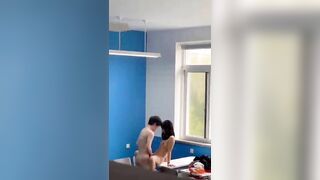 hai em học sinh địt nhau trong lớp học giờ ra chơi bị quay lại