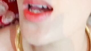 Đêm tân hôn chị gái lén lút địt nhau với bồ trước khi vào động phòng với chồng
