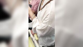 quay lén các em sinh viên trên tàu điện #9