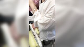 quay lén các em sinh viên trên tàu điện #9