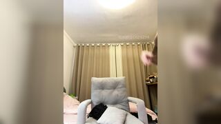 Dâm nữ cực xinh livetream show hàng ngon dâm đãng p33