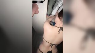 Bất ngờ thấy Cô bạn thân đang ngủ dâm