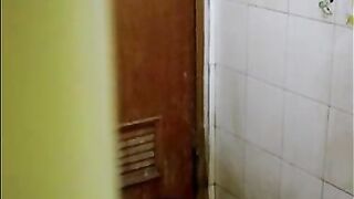 Em hàng xóm 36
