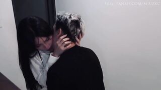 Cô giáo miuzxc dạy học cho cậu học sinh mà k lo dạy để cậu hs đụ bắn ngập lồn