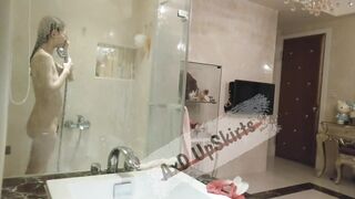 quay lén con gái xinh đẹp đi tắm