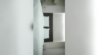 gạ chịch em nhân viên massage
