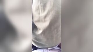 2 BÉ HS ĐỊT NHAU NGOÀI BAN CÔNG CỦA TRƯỜNG - phần 3