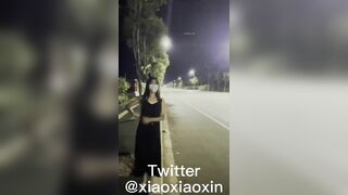 Nửa đêm, Gái Xinh Public Khỏe thân Khoe Vú Lồn Cực nứng