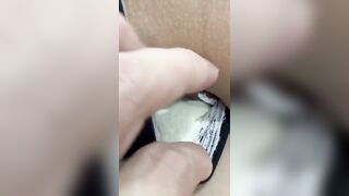 Chị dâu đi chơi với bồ về say xỉn bị em chồng lén lút mò lồn