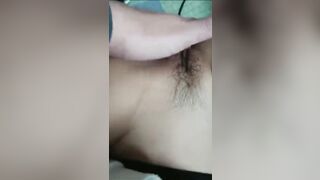 Dụ dỗ cho em học sinh bấm điện thoại để được móc lồn em nó tung lồn