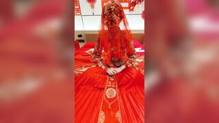 Vụng trộm với em dâu chân dài trước ngày cưới