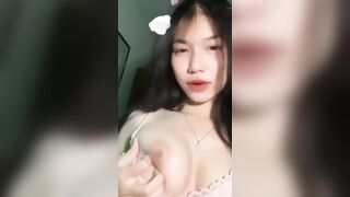 Ngân Khánh 2k5 - xinh, ngọt nước hay nứng và thủ dâm