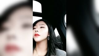 Su Daji khỏa thân public bú cu nuốt tinh trùng cho người lạ