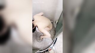Phòng live 2 e gái mới lớn bím non cùng th a họ khốn nạn bắt 2e show hàng đụ cả ngày4