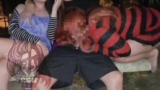 Cùng 2 em teen dâm nữa đêm ra công viên móc lồn bú cặc public