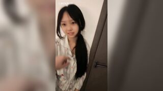 dụ dỗ bé gái nhà hàng xóm