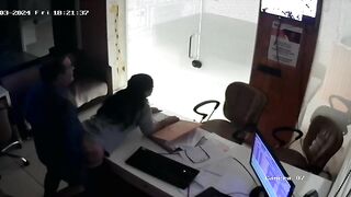 Giám đóc địt thư kí trong phong riêng bị cam quay lại 2