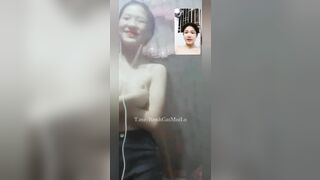Cặp đôi học sinh mới lớn ngại ngùng khi lần đầu call sex