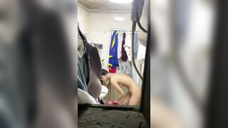 Quay lén cháu vợ lên ở nhờ đi học