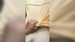 Địt chị mb dâm ngoài nều bán hàng tranh thủ không có khách 1