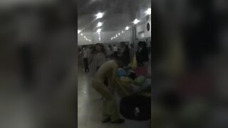 Trà trộn tận nơi quay lén phòng thay đồ nữ sinh