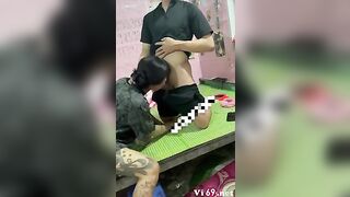 Chim cong mà em trai yếu quá chị Thương đen vừa bú đã xuất tinh