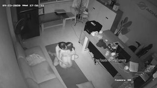 Hack camera vợ chồng làm tình tại phòng làm việc