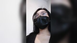 Public móc lồn ở cầu thang khách sạn bị phát hiện