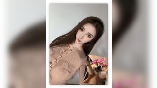 địt em teen lồn hồng không lông lồn cực khít