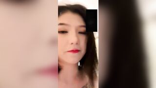Call video với e ghệ dâm xinh có cặp bưởi bự nhão nhoẹt show hàng dâm cho xem p6