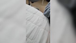 Tranh thủ trg giờ học gạ con b thân giả ốm sang phòg y tế bắt e show vú sục cặc giúp7