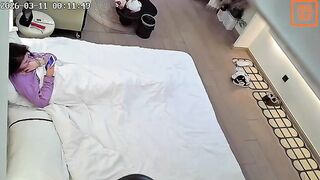 quay lén em sinh viên mặc bộ hầu gái phục vụ đại gia trong nhà nghỉ
