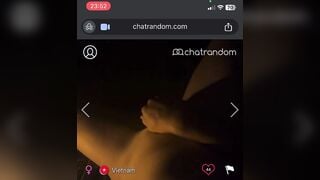 ome tv em gái lên đỉnh khi thủ dâm cho người lạ xem chatrandom