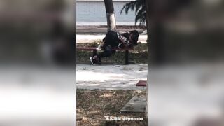 học sinh bây giờ mạnh dạn thật,địt nhau giữa sân trường public