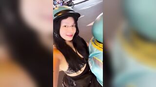 E Gái Xinh Thuê Xanh Sm, Trả ơn Bằng cách Bú liếm cu quay video Cực nứng
