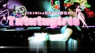 Gái china cosplay live thủ dâm chảy nước