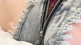 Mấy anh thấy quần jean Skinny em mới mua có đẹp hông?