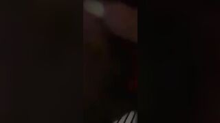 Đến đây đụ cái lồn của em Trang đi anh 😜