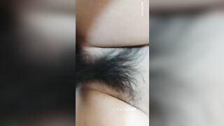 TÚM TÓC, ĐỊT E, LÊN BỜ XUỐNG RUỘNG