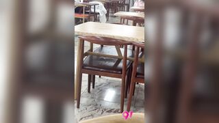 Học sinh Trung Quốc BJ nhau trong canteen