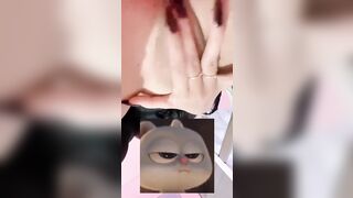 em gái mới lớn bị anh trai bắt quay clip thủ dâm rồi bị leak