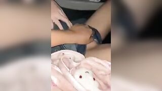 Eg văn phòng có sở thích cho khách trên xe bus bóp vú móc lồn